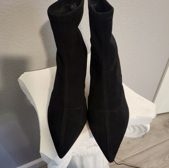 COACH Jade Suede Ankle Boots - Picture 4 of 9